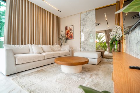 Maison à Bang Lamung, Thaïlande 5 chambres № 159976 - photo 4