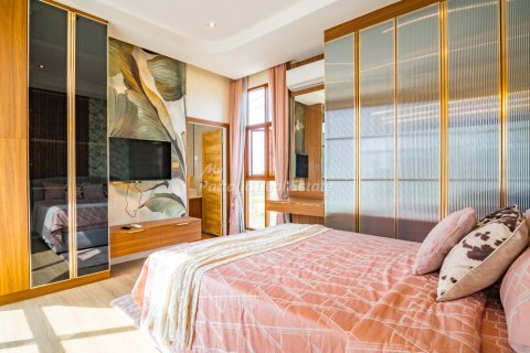 Maison à Bang Lamung, Thaïlande 5 chambres № 159976 - photo 29