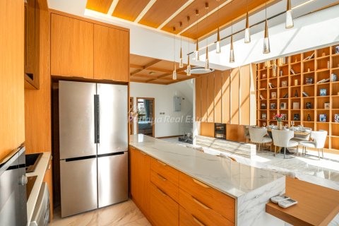 Maison à Bang Lamung, Thaïlande 5 chambres № 159976 - photo 8