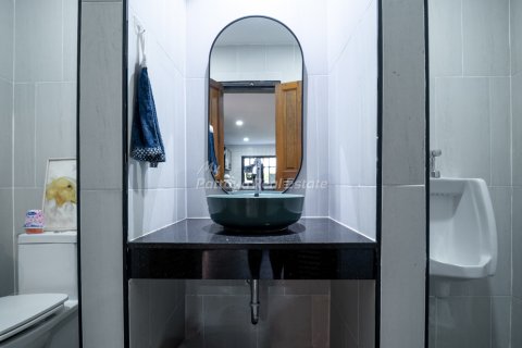 Condo sur Jomtien Beach, Pattaya, Thaïlande, 4 chambres  № 159979 - photo 10