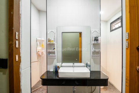 Condo sur Jomtien Beach, Pattaya, Thaïlande, 4 chambres  № 159979 - photo 14