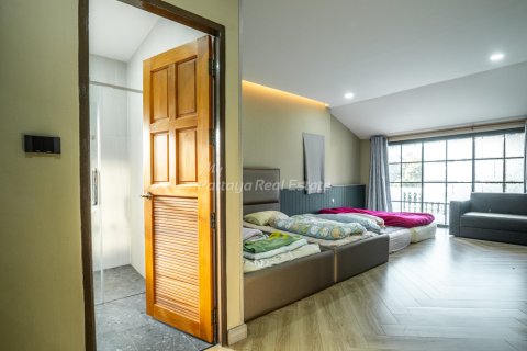 Condo sur Jomtien Beach, Pattaya, Thaïlande, 4 chambres  № 159979 - photo 28