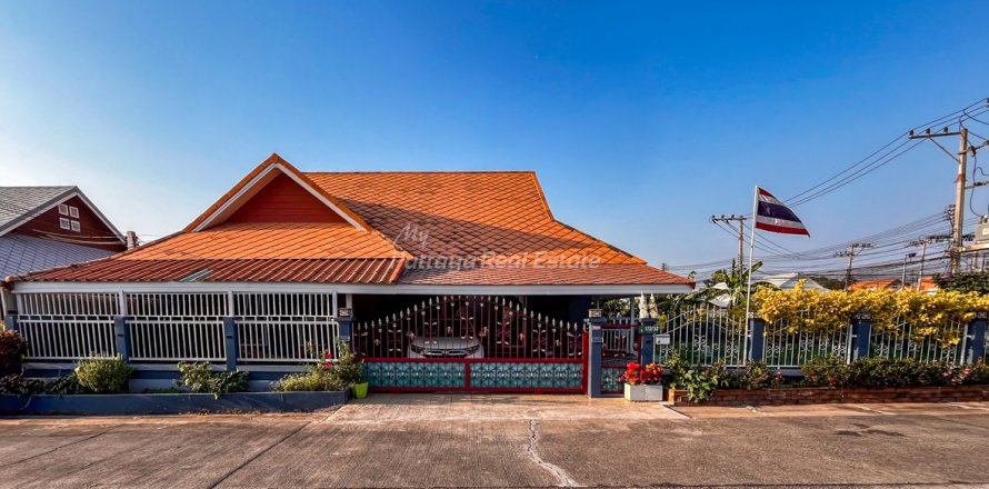 Maison à Bang Lamung, Thaïlande 3 chambres № 159977