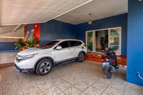 House in Bang Lamung, Thailand 3 bedrooms № 159977 - photo 24