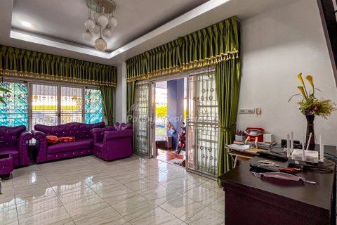 Maison à Bang Lamung, Thaïlande 3 chambres № 159977 - photo 4