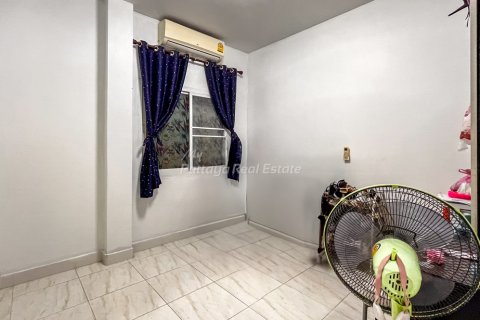 Maison à Bang Lamung, Thaïlande 3 chambres № 159977 - photo 17