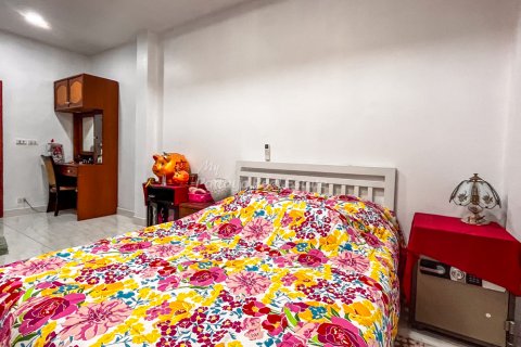 Maison à Bang Lamung, Thaïlande 3 chambres № 159977 - photo 11