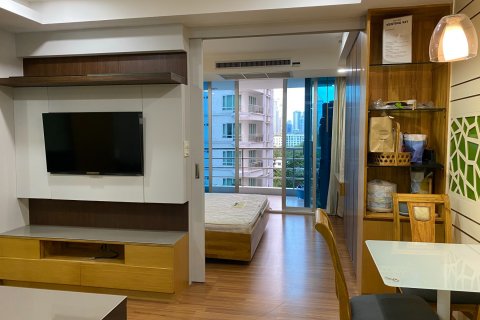 Кондоминиум с 1 спальней в Бангкоке, Таиланд № 143624 - фото 2