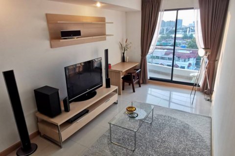 Кондоминиум с 1 спальней в Бангкоке, Таиланд № 143625 - фото 1