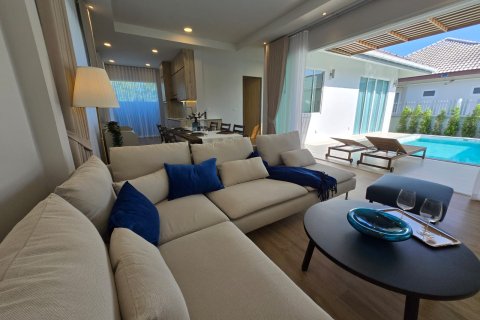 Villa in Hua Hin, Thailand 3 bedrooms № 169862 - photo 14