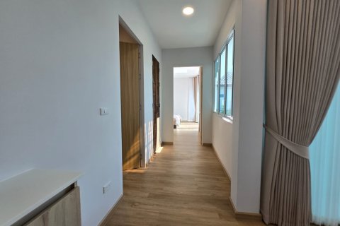 Villa in Hua Hin, Thailand 3 bedrooms № 169862 - photo 2