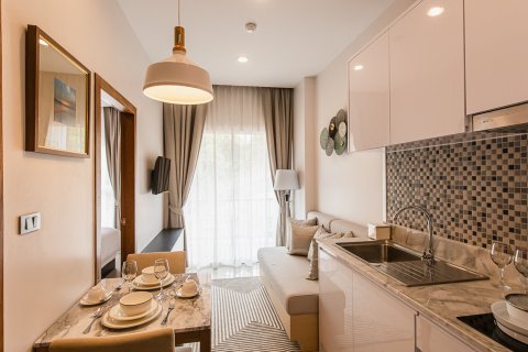 Квартира в Palmetto Condominium, Пхукет, Таиланд с 3 комнатами  № 168035
