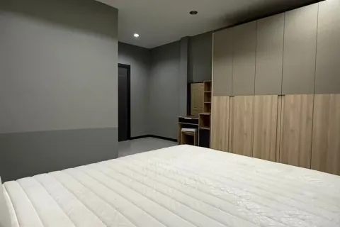 House in Pattaya, Thailand 3 bedrooms № 167578 - photo 15