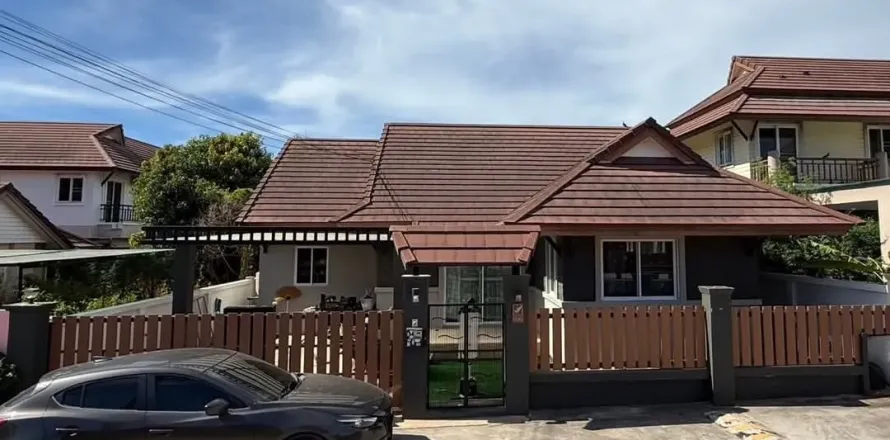 House in Pattaya, Thailand 3 bedrooms № 167578