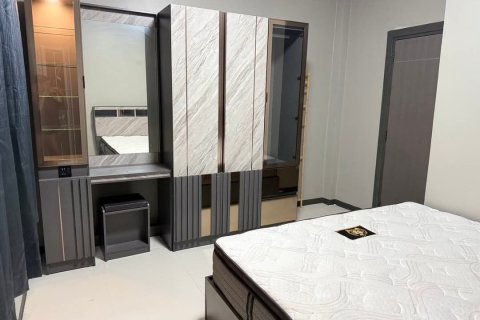 House in Pattaya, Thailand 3 bedrooms № 167578 - photo 24