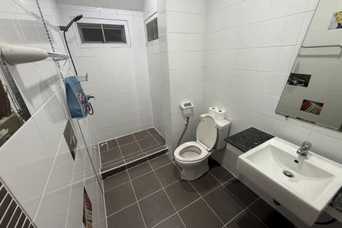 House in Pattaya, Thailand 3 bedrooms № 167578 - photo 28