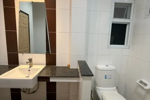 House in Pattaya, Thailand 3 bedrooms № 167578 - photo 19