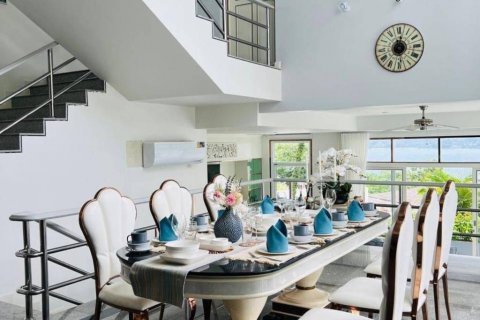 Villa in Kathu, Thailand 5 bedrooms № 116313 - photo 5