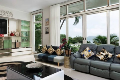 Villa in Kathu, Thailand 5 bedrooms № 116313 - photo 4