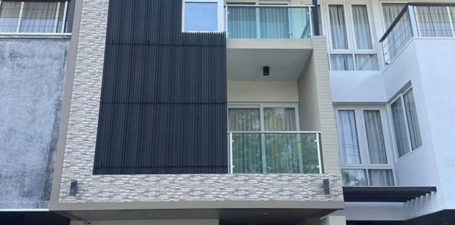 House in Ko Kaeo, Thailand 3 bedrooms № 116315