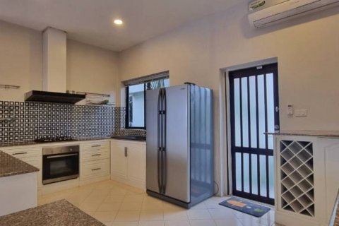 Villa in Pattaya, Thailand 5 bedrooms № 114615 - photo 6