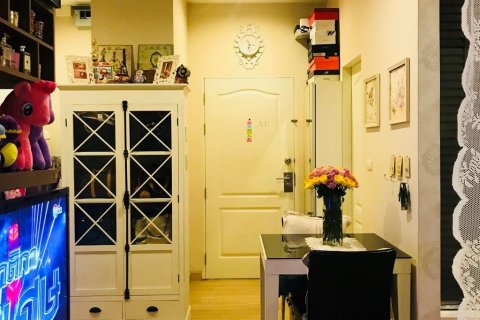 Studio dans le Condo à Khlong San, Bangkok, Thaïlande  № 142012 - photo 1