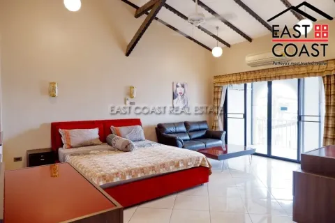 Casa de 3 dormitorios en Pattaya, Tailandia № 213198 - foto 12