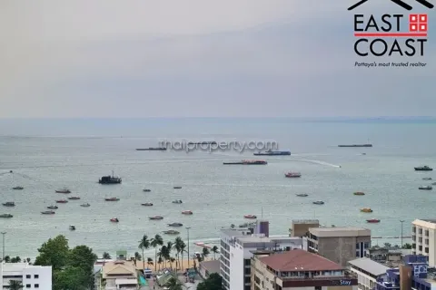 Condo in Pattaya, Thailand, 2 bedrooms  № 213199