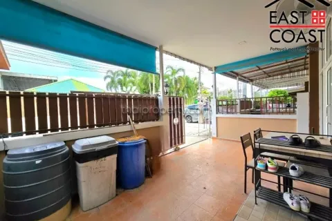 Casa de 3 dormitorios en Pattaya, Tailandia № 213193 - foto 8