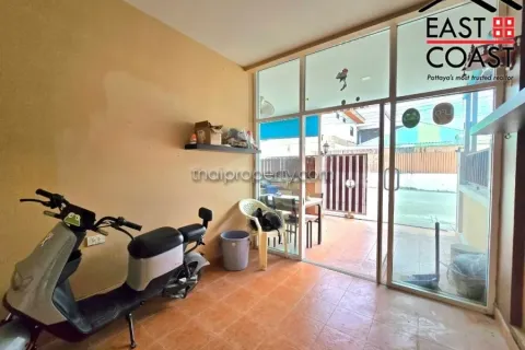 Casa de 3 dormitorios en Pattaya, Tailandia № 213193 - foto 4