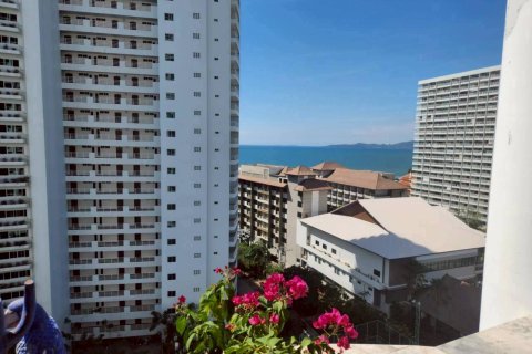 Студия в кондо в Паттайе, Таиланд № 155772 - фото 1