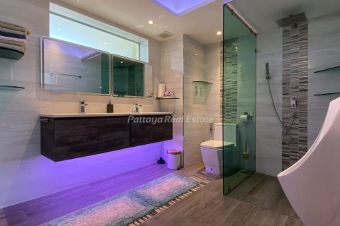 Кондоминиум с 2 спальнями в Паттайе, Таиланд № 155777 - фото 21