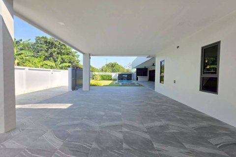 Дом в Паттайе, Таиланд с 3 спальнями  № 155773 - фото 9