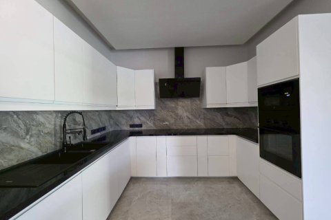 Дом в Паттайе, Таиланд с 3 спальнями  № 155773 - фото 17