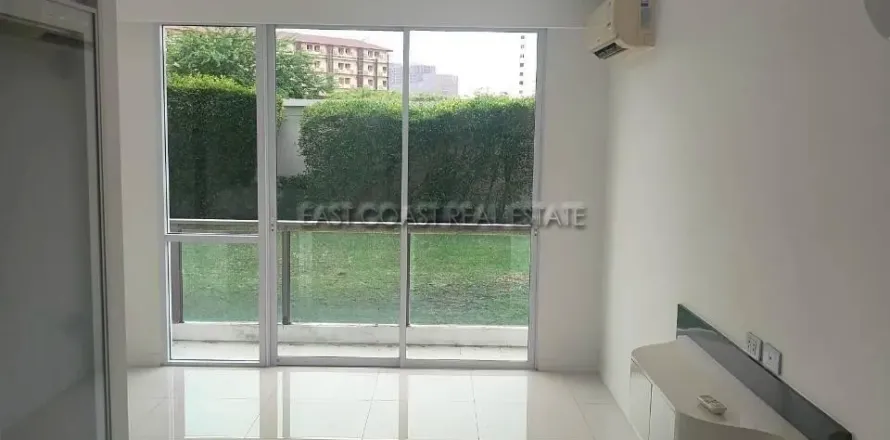 Estudio en el condominio en Pattaya, Tailandia № 212284