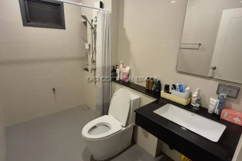 Casa de 3 dormitorios en Pattaya, Tailandia № 212288 - foto 8
