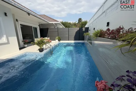 Casa de 4 dormitorios en Pattaya, Tailandia № 212287 - foto 29