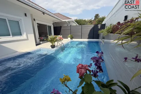 Casa de 4 dormitorios en Pattaya, Tailandia № 212287 - foto 30