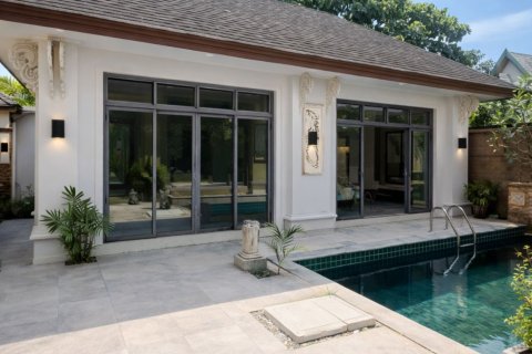 Villa in Phuket, Thailand 3 bedrooms № 163090