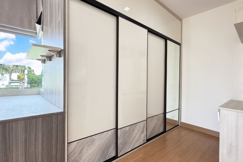 Дом в Правете, Бангкок, Таиланд с 4 спальнями  № 153993 - фото 9