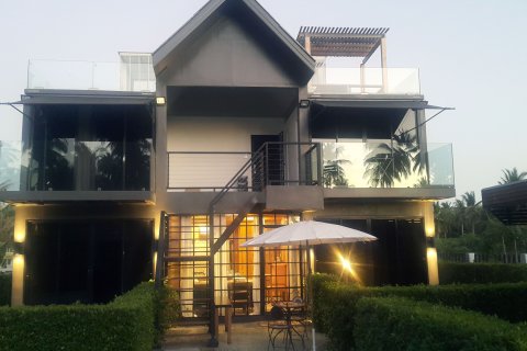 Land in Pattaya, Thailand 3700 sq.m. № 153995 - photo 2