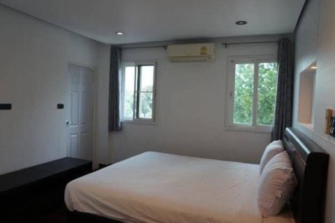 Вилла в Паттайе, Таиланд с 6 спальнями  № 153994 - фото 14