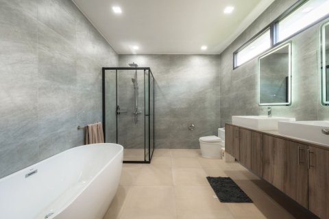 Villa in Phuket, Thailand 4 bedrooms № 151141 - photo 4