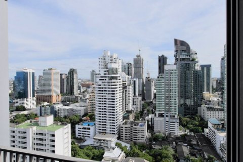 Studio dans le Condo à Watthana, Bangkok, Thaïlande  № 137444 - photo 16