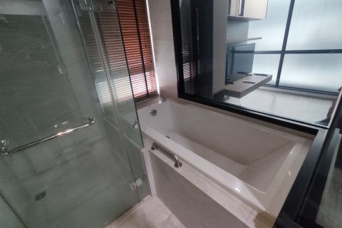 Condo à Watthana, Bangkok, Thaïlande, 2 chambres  № 137462 - photo 6