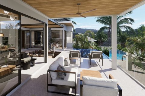 Villa in Phuket, Thailand 4 bedrooms № 166275 - photo 2