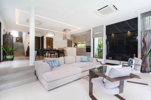 Villa in Rawai, Thailand 4 Schlafzimmer № 166279 - Foto 24