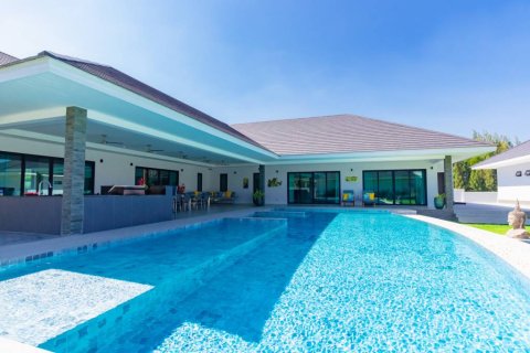 Villa à Pran Buri, Thaïlande 6 chambres № 155760