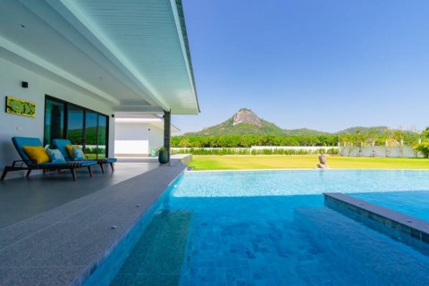 Вилла в Пран Бури, Таиланд с 6 спальнями  № 155760 - фото 3