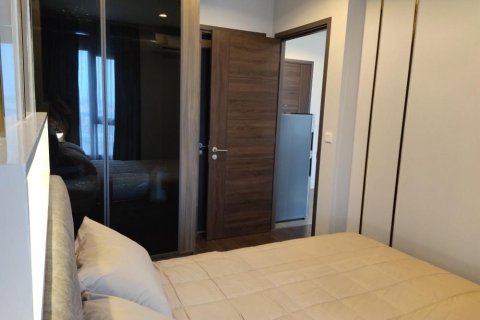 Studio dans le Condo à Watthana, Bangkok, Thaïlande  № 161248 - photo 9